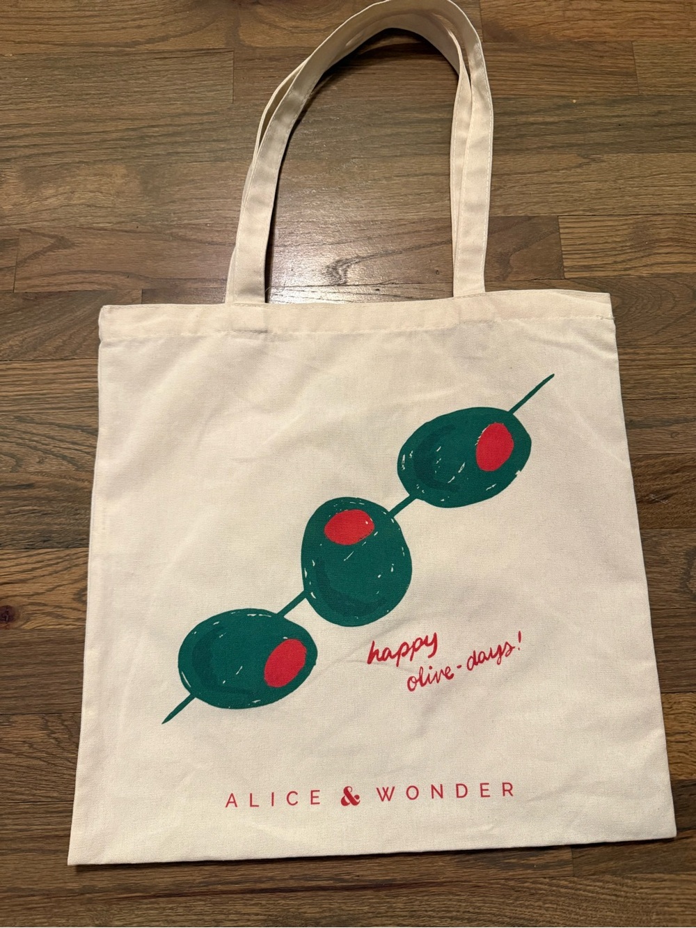 Alice & Wonder Holliday Olive Tote